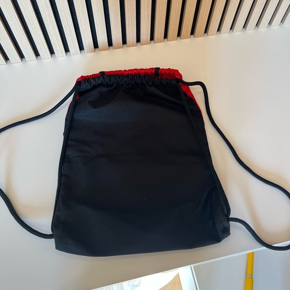 ADIDAS SPORTS BAG - Picture 2 of 3